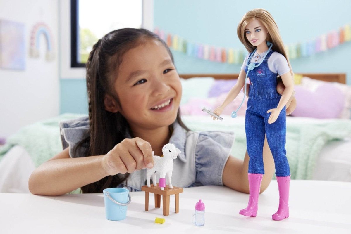 BARBIE PAPUSA BARBIE YOU CAN BE MEDIC VETERINAR Atelieru' lui Mesterica | Jucarii, haine si incaltaminte pentru copii