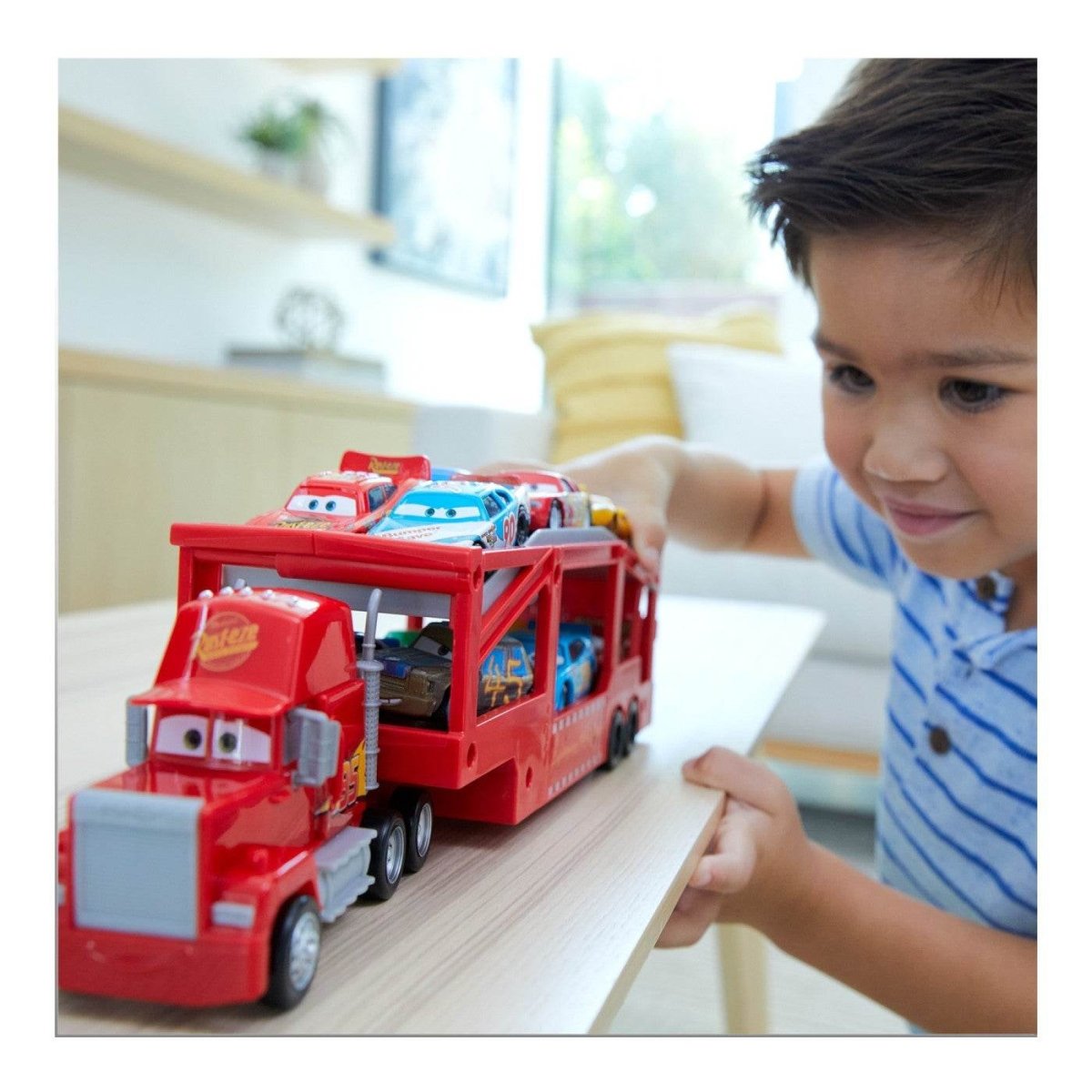 CARS TRANSPORTATORUL MACK Atelieru' lui Mesterica | Jucarii, haine si incaltaminte pentru copii