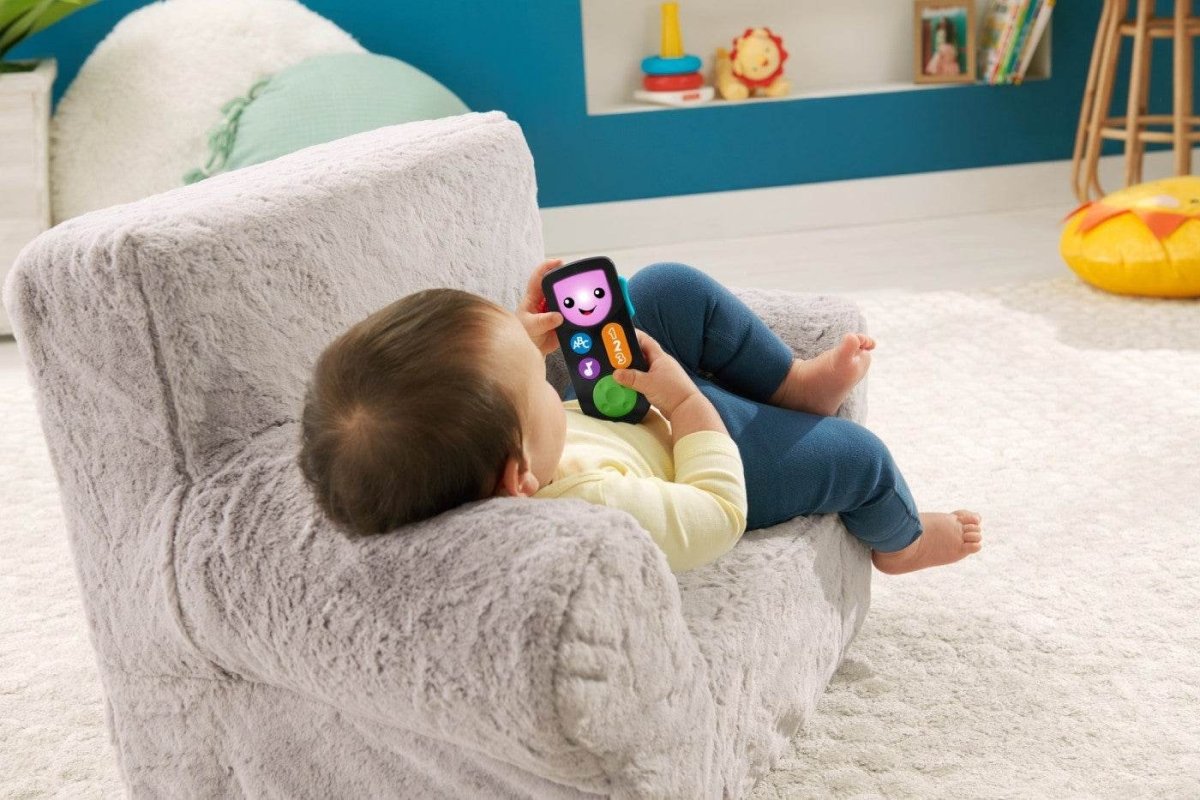 FISHER PRICE LAUGH&LEARN TELECOMANDA INTERACTIVA IN LIMBA ROMANA - Atelieru' lui Mesterica