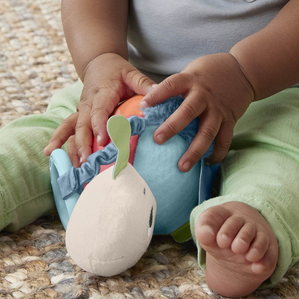 FISHER PRICE PLANET FRIENDS JUCARIE DE AGATAT BROSCUTA TESTOASA - Atelieru' lui Mesterica