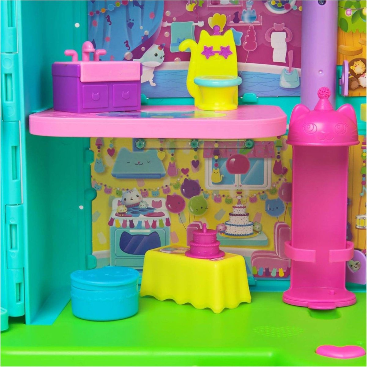 GABBYS DOLLHOUSE CASA PENTRU PETRECERI Atelieru' lui Mesterica | Jucarii, haine si incaltaminte pentru copii