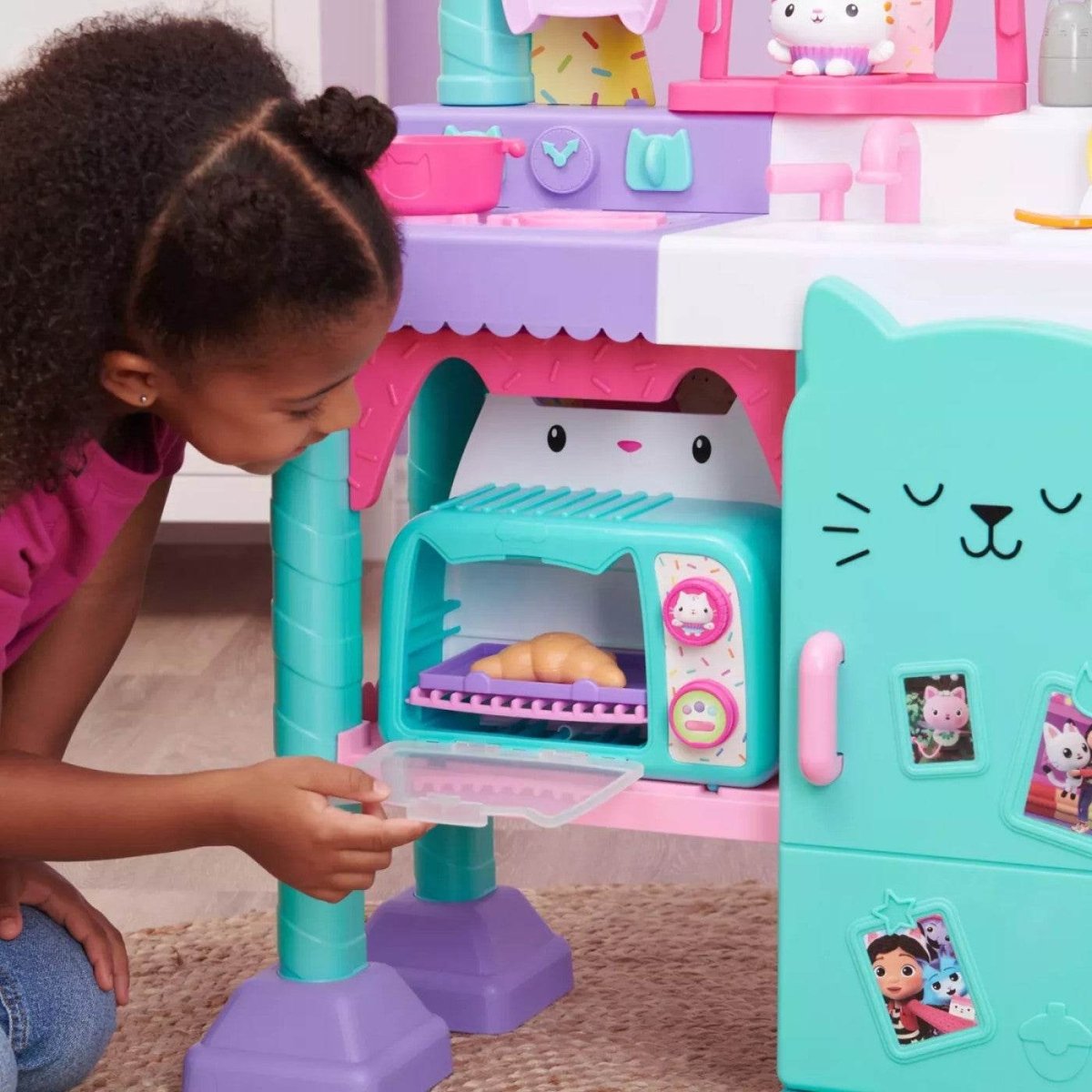 GABBYS DOLLHOUSE CUPTOR PENTRU PRAJITURI Atelieru' lui Mesterica | Jucarii, haine si incaltaminte pentru copii