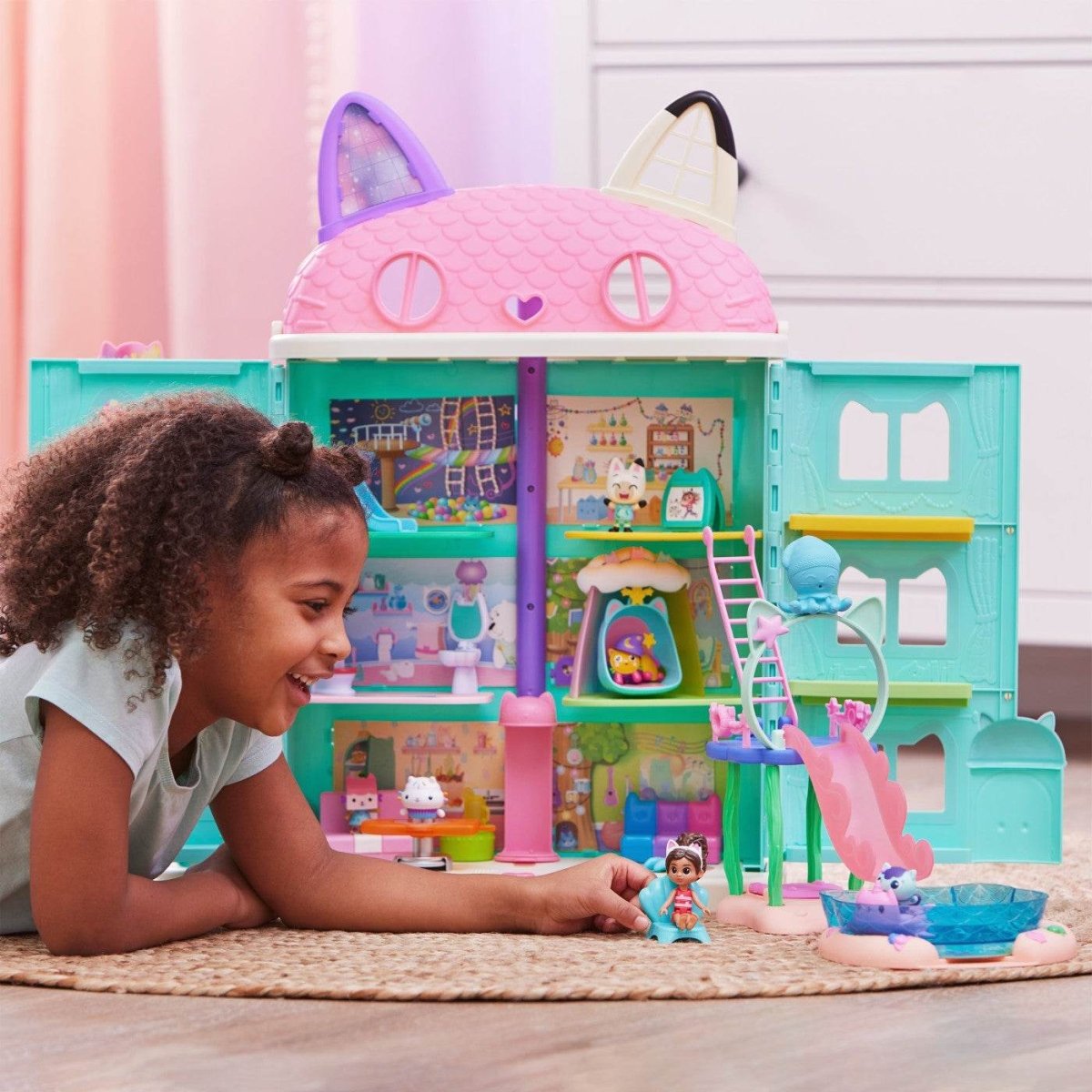 GABBYS DOLLHOUSE SET DE JOACA PISCINA Atelieru' lui Mesterica | Jucarii, haine si incaltaminte pentru copii