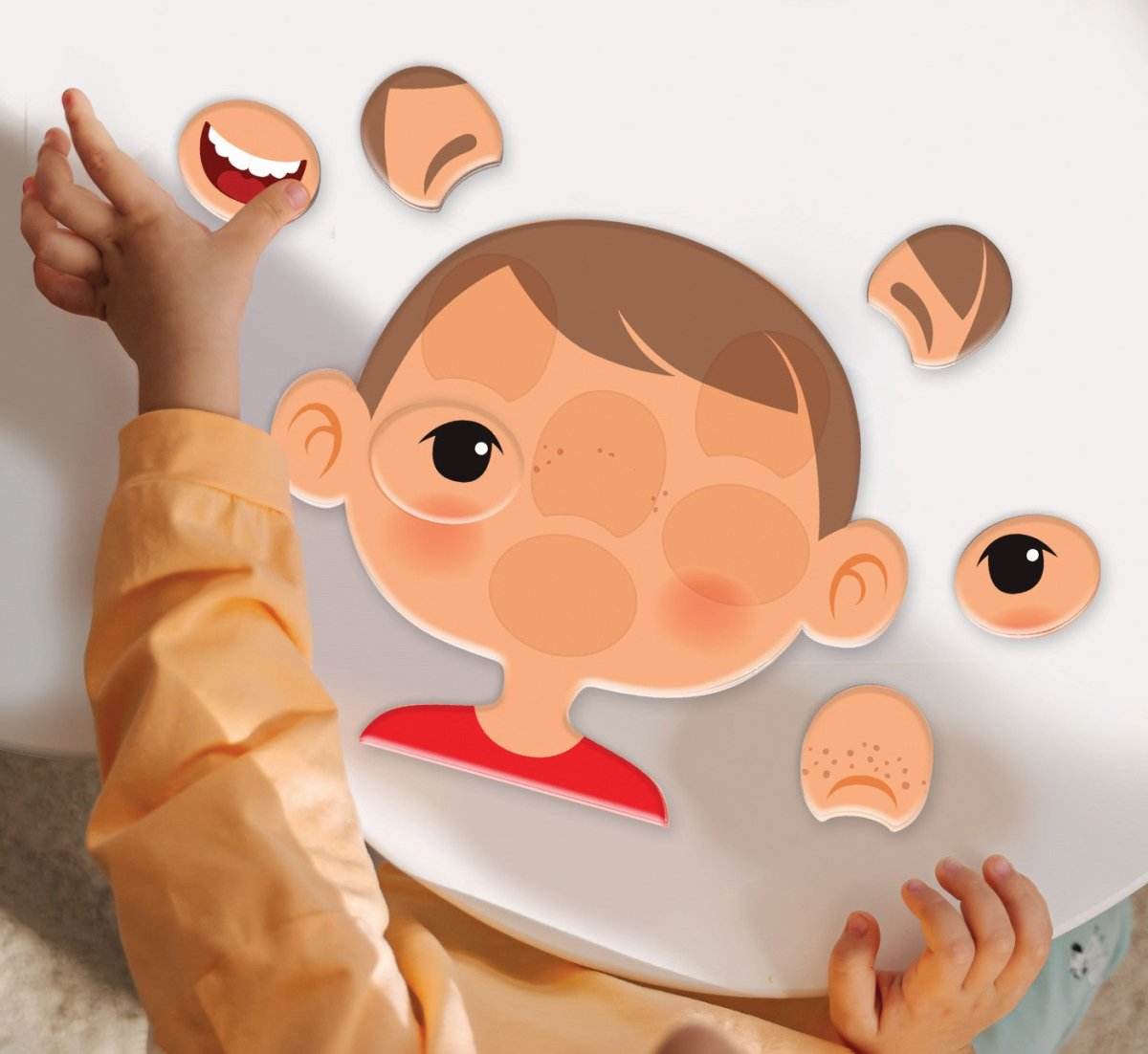 JOC EDUCATIV POTRIVESTE FORMELE - Atelieru' lui Mesterica