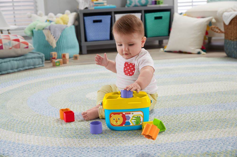 JUCARIE BEBELUSI PRIMELE CUBURI FISHER PRICE Atelieru' lui Mesterica | Jucarii, haine si incaltaminte pentru copii