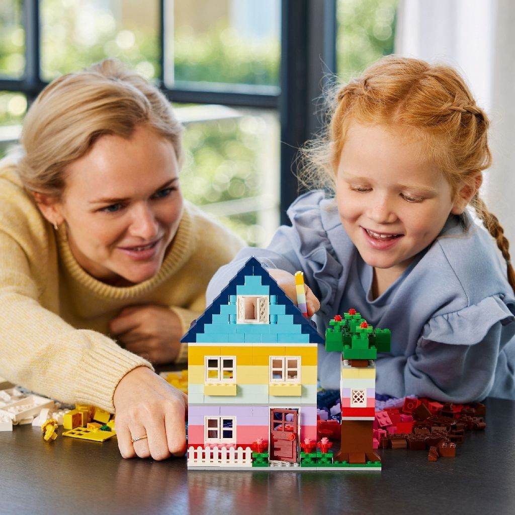 LEGO CLASSIC CASE CREATIVE 11035 Atelieru' lui Mesterica | Jucarii, haine si incaltaminte pentru copii