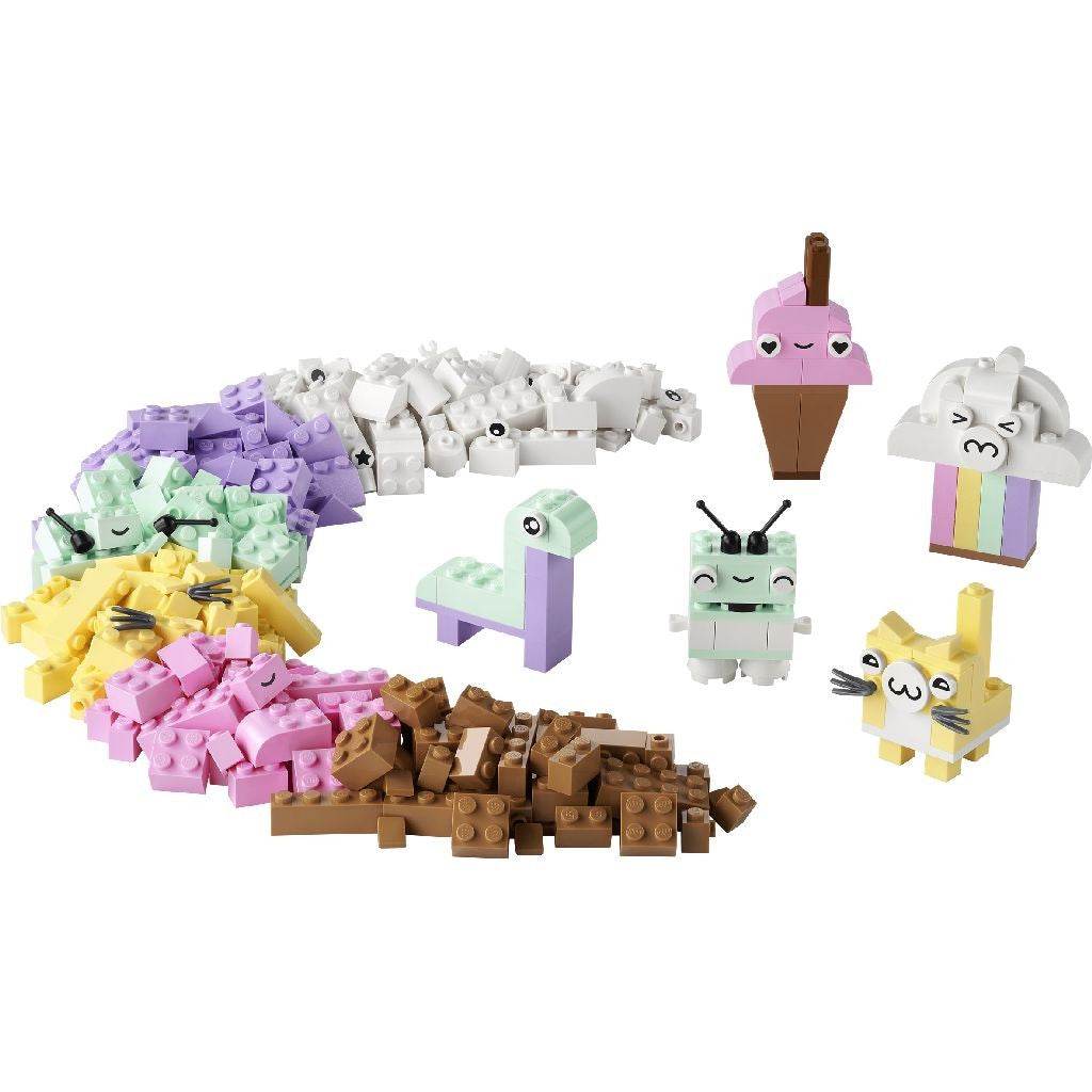 LEGO CLASSIC DISTRACTIE CREATIVA IN CULORI PASTELATE 11028 Atelieru' lui Mesterica | Jucarii, haine si incaltaminte pentru copii