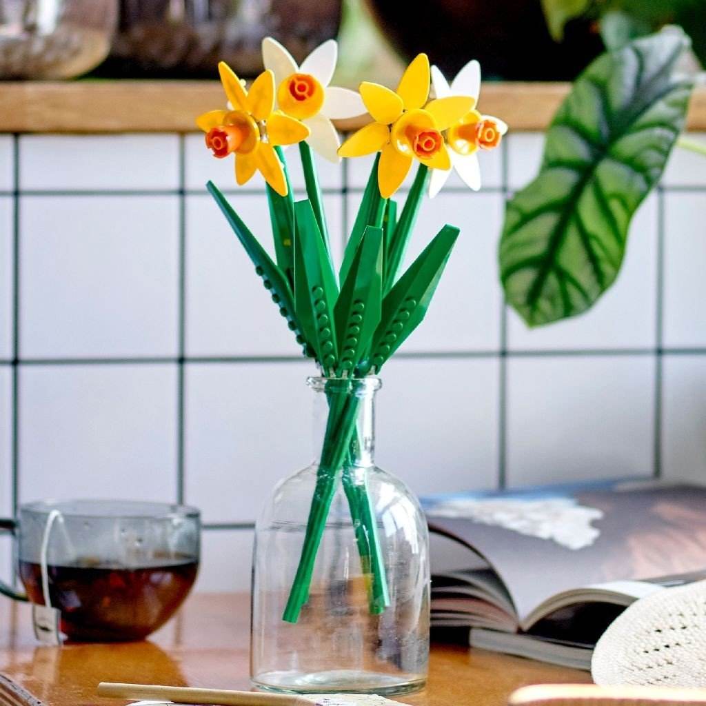 LEGO FLOWERS NARCISE 40747 - Atelieru' lui Mesterica