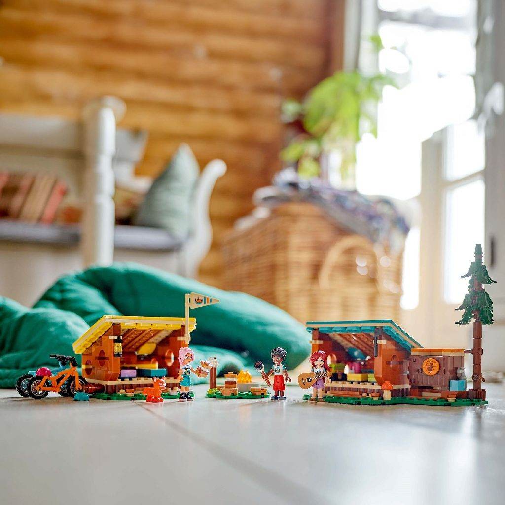 LEGO FRIENDS CABANE CONFORTABILE IN TABARA DE AVENTURI 42624 - Atelieru' lui Mesterica