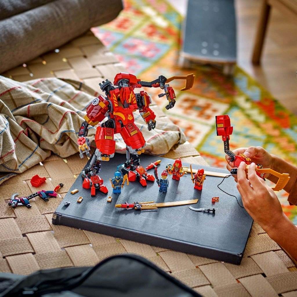 LEGO NINJAGO ROBOTUL NINJA CATARATOR AL LUI KAI 71812 - Atelieru' lui Mesterica