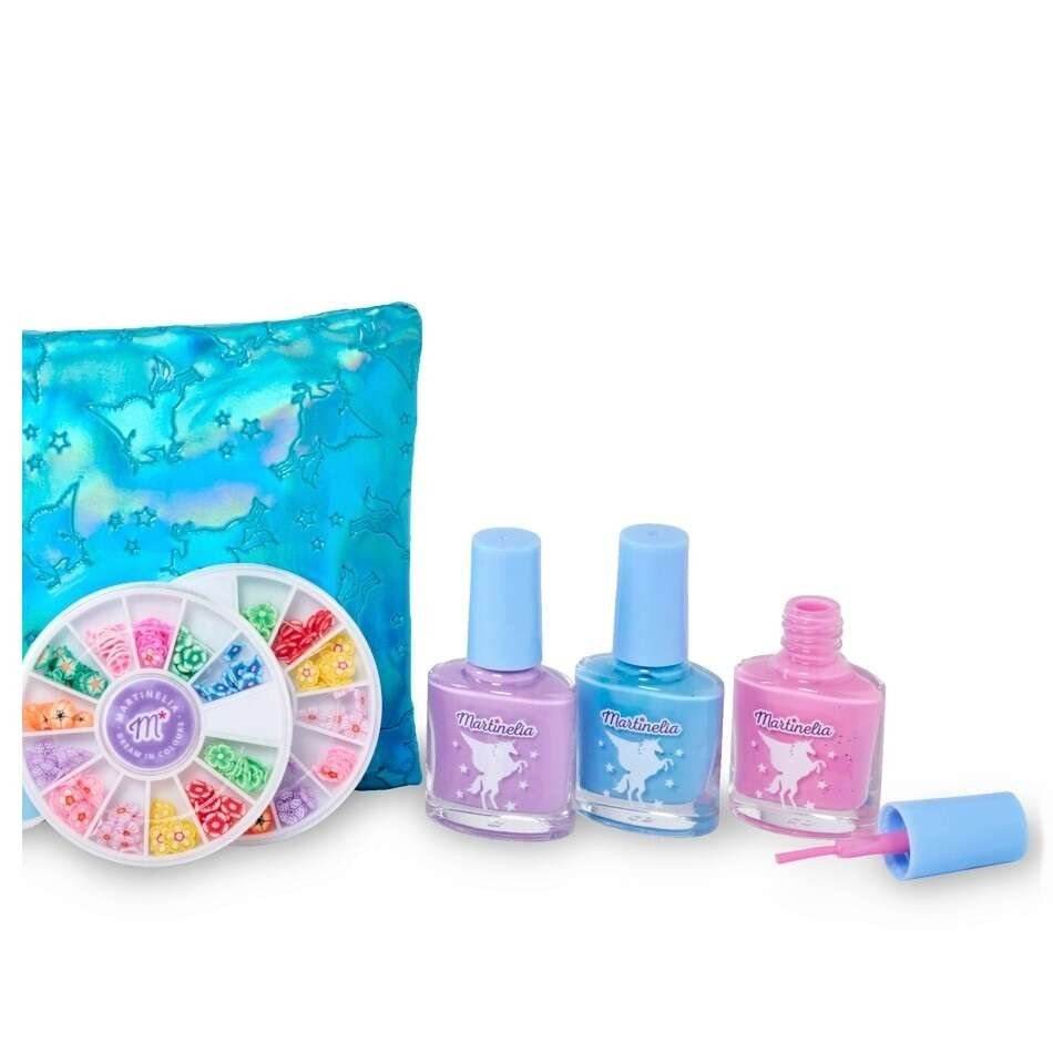 MARTINELIA GALAXY DREAMS SET INGRIJIRE UNGHII SI GEANTA COSMETICA - Atelieru' lui Mesterica