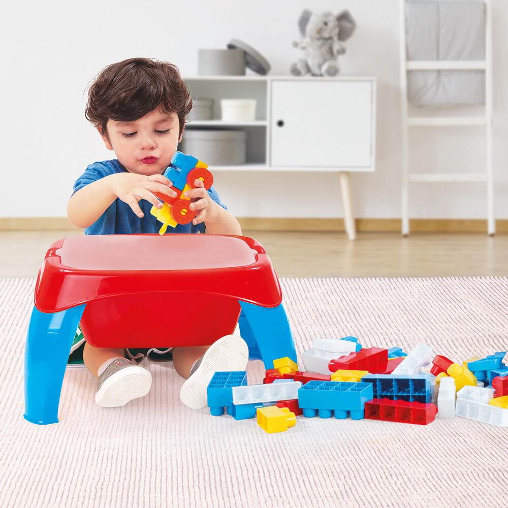 Masuta de activitati cu 30 cuburi de construit Atelieru' lui Mesterica | Jucarii, haine si incaltaminte pentru copii