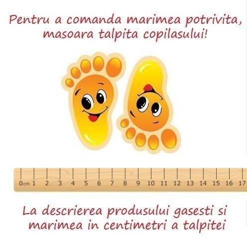 Pantofiori albi cu fundita argintie Atelieru' lui Mesterica | Jucarii, haine si incaltaminte pentru copii