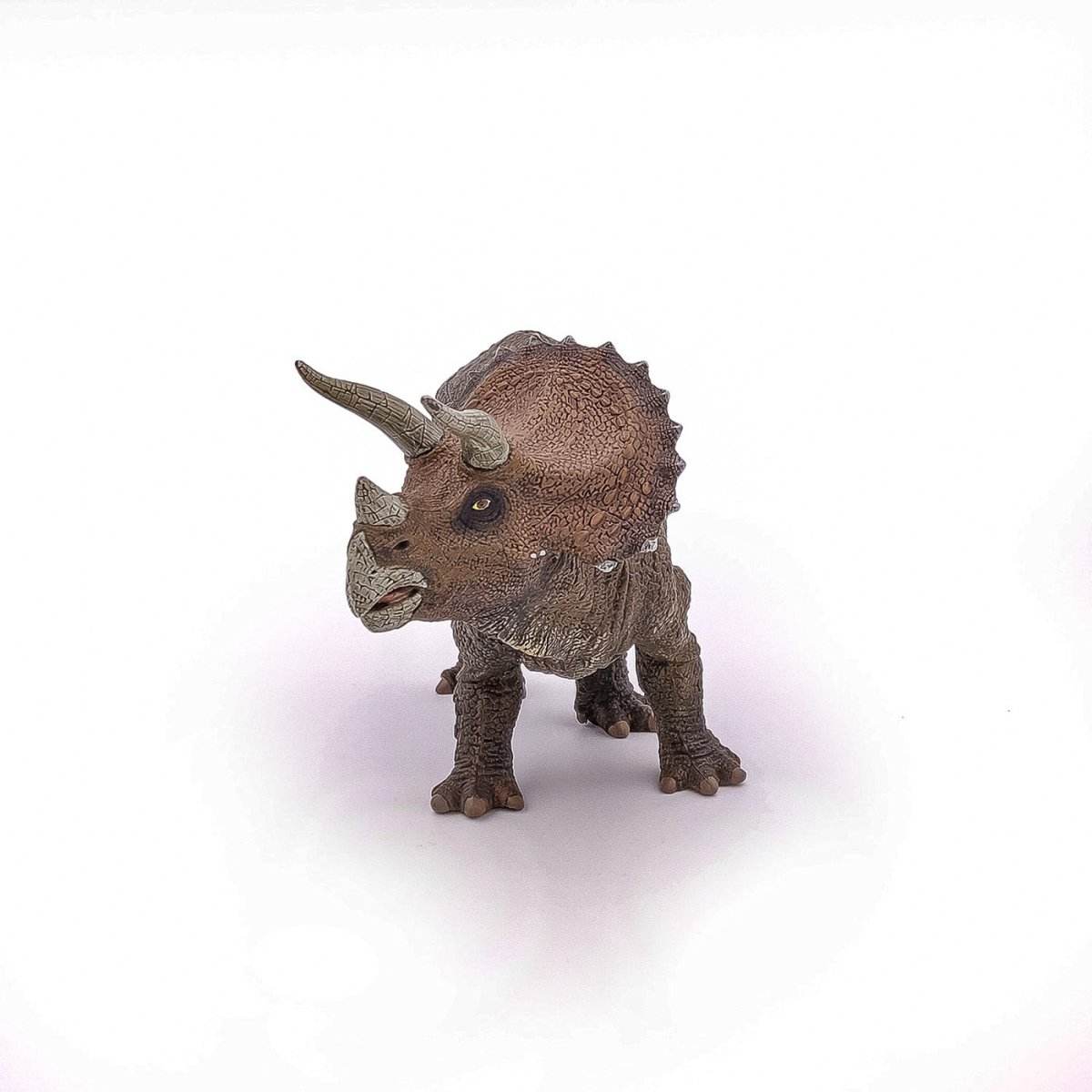 PAPO FIGURINA DINOZAUR TRICERATOPS - Atelieru' lui Mesterica