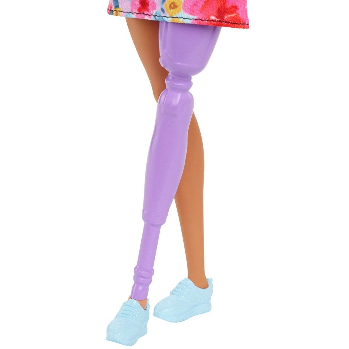 PAPUSA BARBIE FASHIONISTA CU PAR ROZ SI PICIOR PROTETIC Atelieru' lui Mesterica | Jucarii, haine si incaltaminte pentru copii