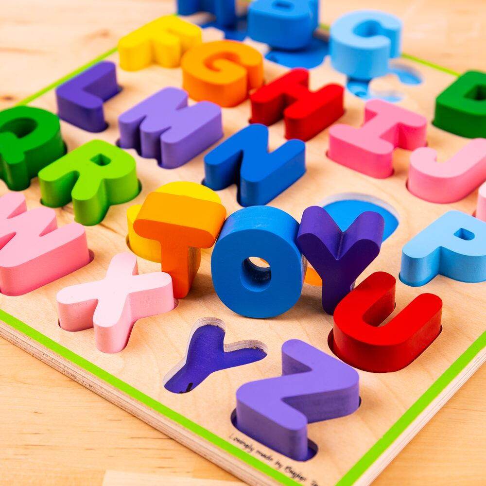 Puzzle colorat - alfabet - Atelieru' lui Mesterica