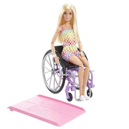 BARBIE PAPUSA BARBIE BLONDA IN SCAUN CU ROTILE Atelieru' lui Mesterica | Jucarii, haine si incaltaminte pentru copii