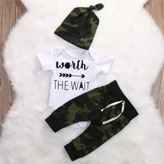 Costumas pentru baietei - Worth the wait Atelieru' lui Mesterica | Jucarii, haine si incaltaminte pentru copii