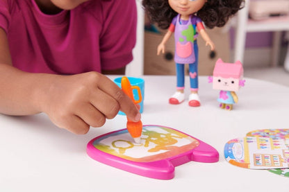 GABBYS DOLLHOUSE PAPUSA DE LUX Atelieru' lui Mesterica | Jucarii, haine si incaltaminte pentru copii