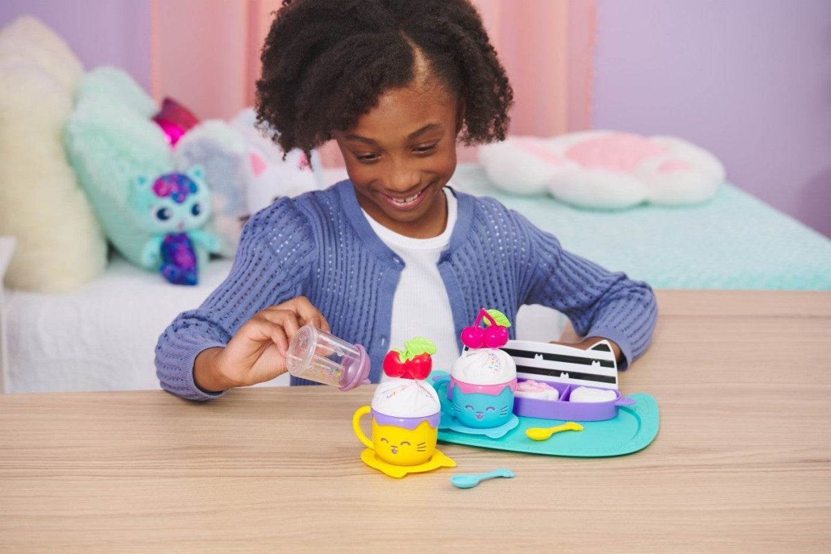 GABBYS DOLLHOUSE SET PENTRU PRAJITURI Atelieru' lui Mesterica | Jucarii, haine si incaltaminte pentru copii