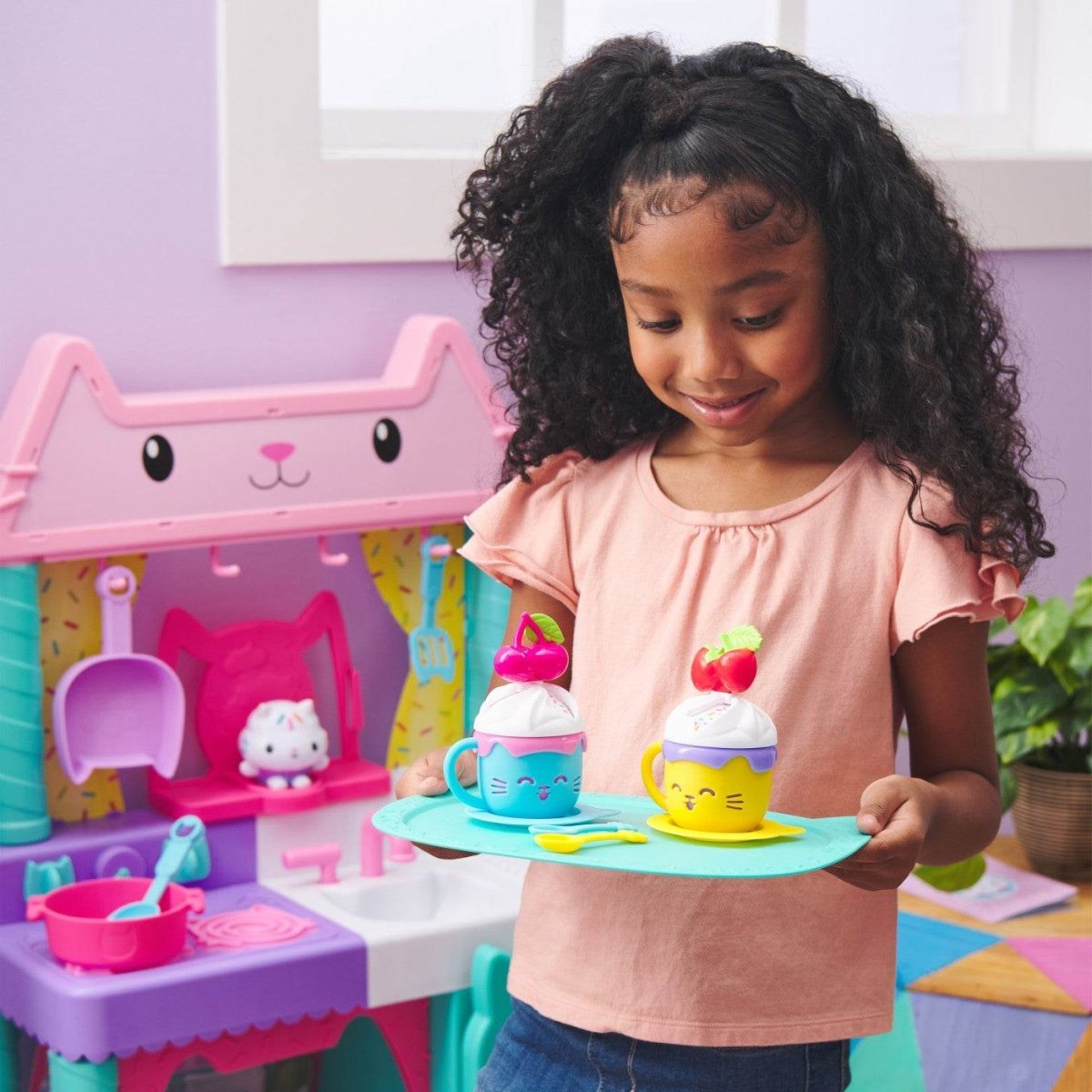 GABBYS DOLLHOUSE SET PENTRU PRAJITURI Atelieru' lui Mesterica | Jucarii, haine si incaltaminte pentru copii