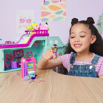 GABBYS DOLLHOUSE VAPORUL CU PRIETENI Atelieru' lui Mesterica | Jucarii, haine si incaltaminte pentru copii