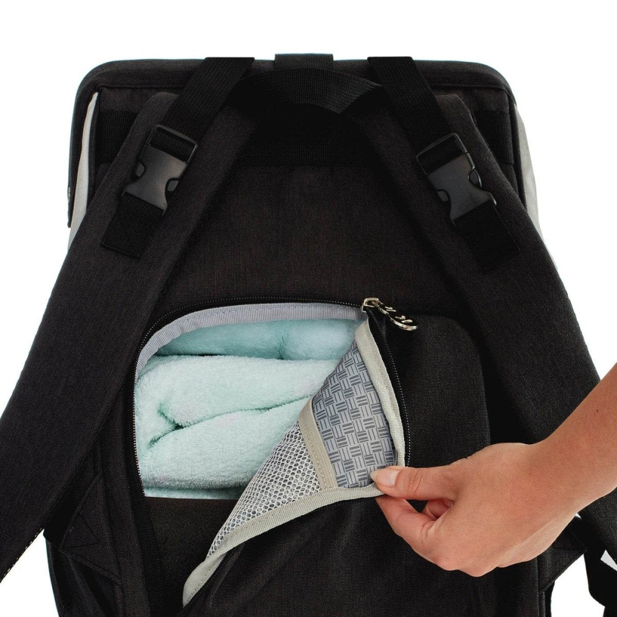 GEANTA MULTIFUNCTIONALA MAMICI KINDERKRAFT MOLLY, BLACK Atelieru' lui Mesterica | Jucarii, haine si incaltaminte pentru copii