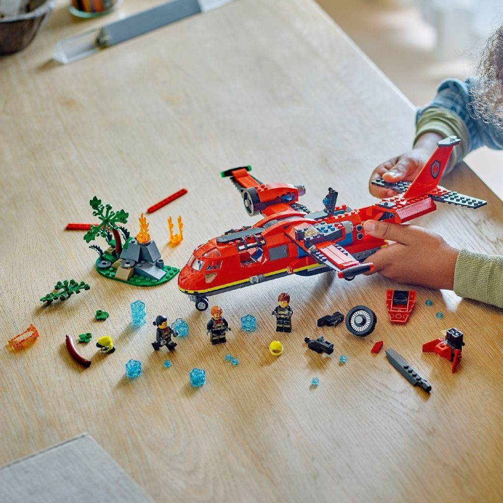 LEGO CITY AVION DE POMPIERI 60413 Atelieru' lui Mesterica | Jucarii, haine si incaltaminte pentru copii