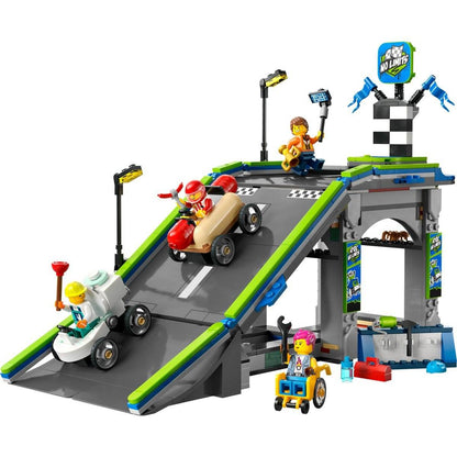 LEGO CITY FARA LIMITE: RAMPA PENTRU CURSE DE MASINI 60460 - Atelieru' lui Mesterica