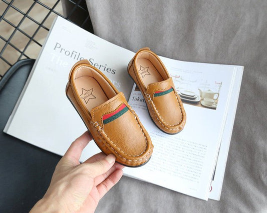 Pantofi eleganti maro tip mocasini pentru baietei Atelieru' lui Mesterica | Jucarii, haine si incaltaminte pentru copii
