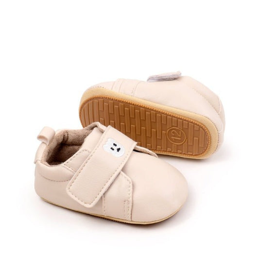 Pantofiori bebelusi crem cu talpa flexibila si design elegant Atelieru' lui Mesterica | Jucarii, haine si incaltaminte pentru copii