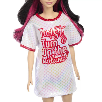 PAPUSA BARBIE FASHIONISTA BRUNETA CU ROCHITA SPORT - Atelieru' lui Mesterica