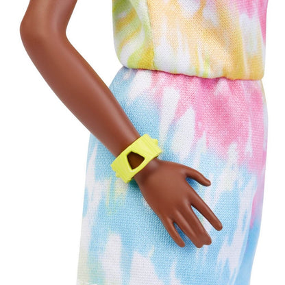 PAPUSA BARBIE FASHIONISTA CU PAR AFRO BLOND Atelieru' lui Mesterica | Jucarii, haine si incaltaminte pentru copii