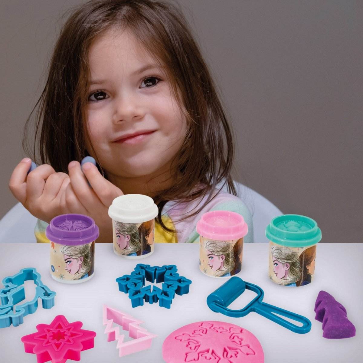 SET PLASTILINA IN GENTUTA FROZEN - Atelieru' lui Mesterica