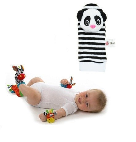 Soseta interactiva pentru bebelusi - Panda Atelieru' lui Mesterica | Jucarii, haine si incaltaminte pentru copii
