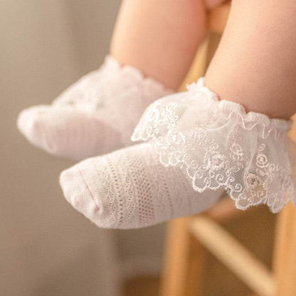 Sosete cu danteluta si model din tesatura - Atelieru' lui Mesterica